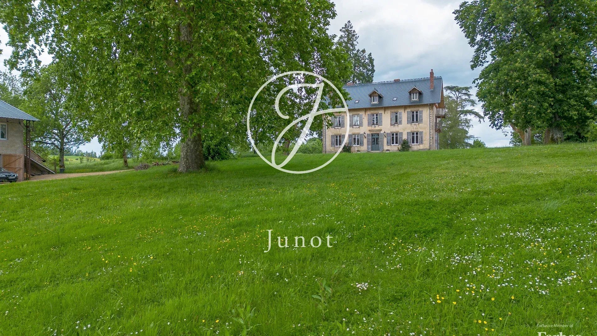 Saint-Saulge — фотография 7