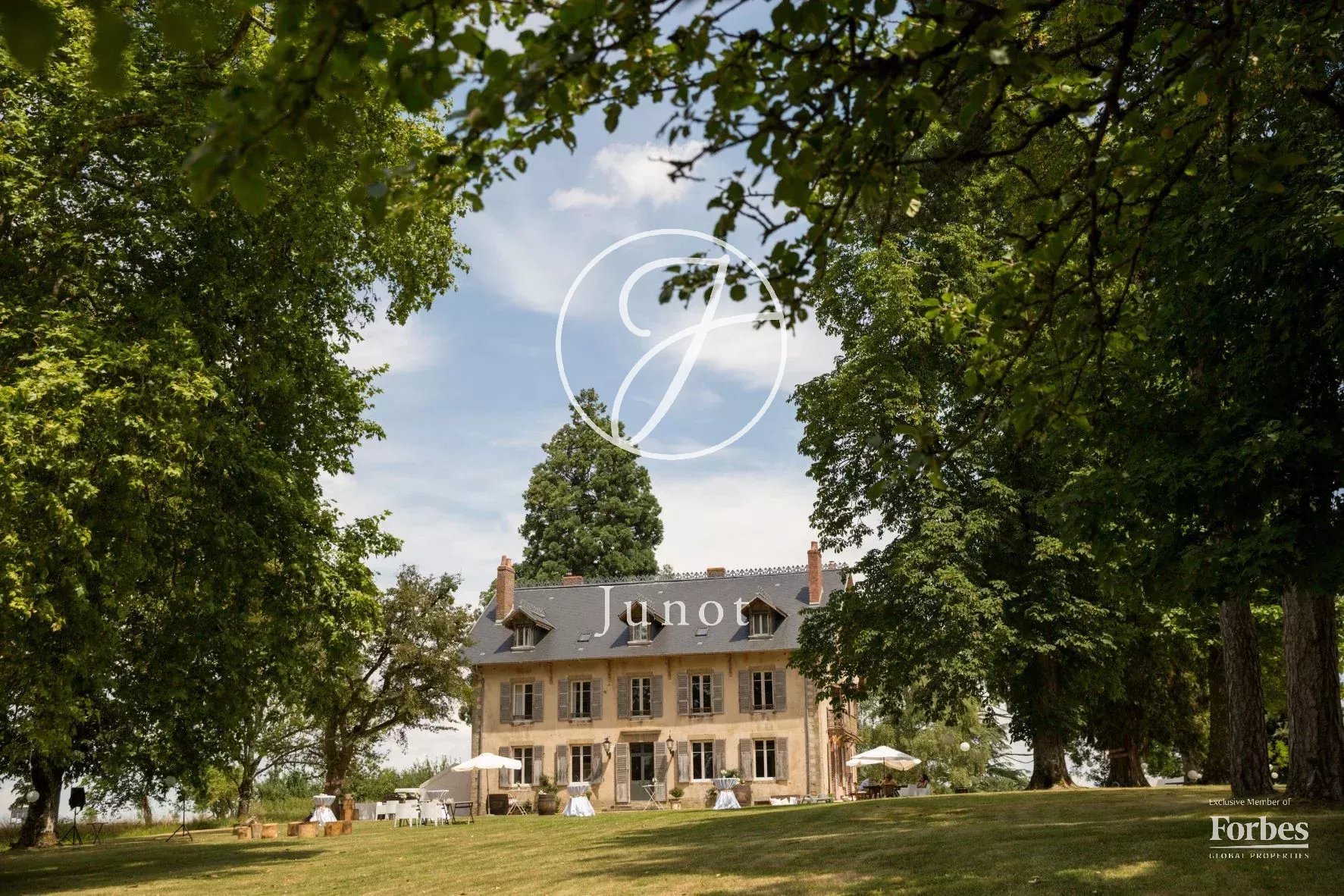 Saint-Saulge — фотография 8